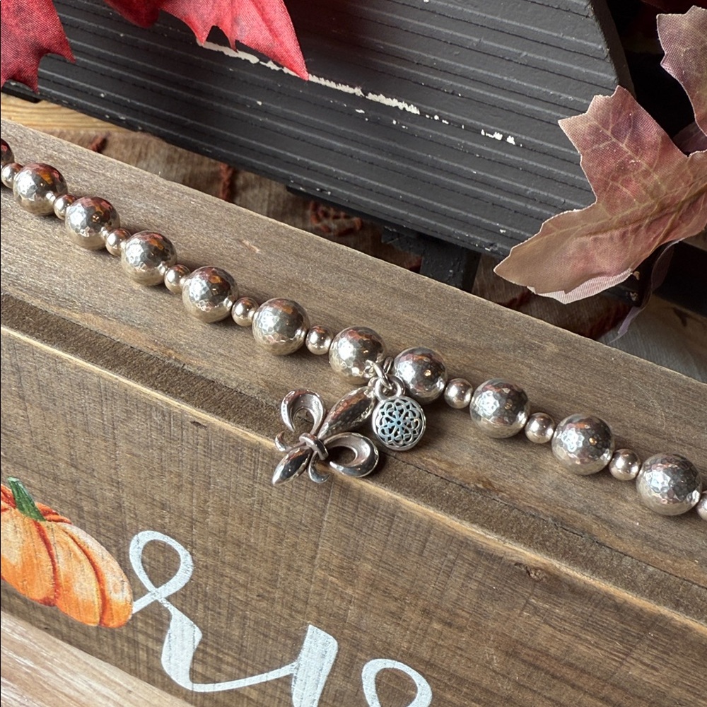 Brighton Ferrara Fleur De Lis Short Necklace and Stud Earrings Set